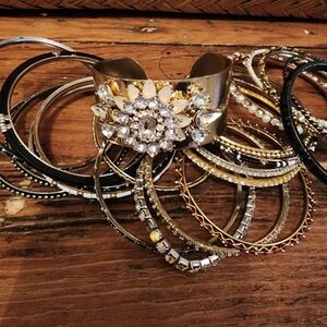 Elegant Gold and Silver Floral Cuff Bracelet